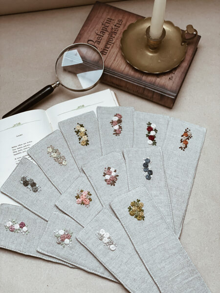 Lininiai knygų skirtukai