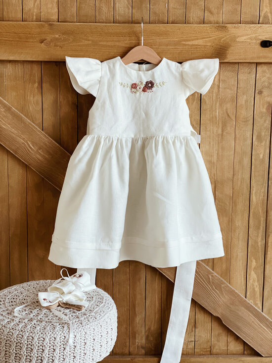 Suknelė ,,Beatričė" - balta