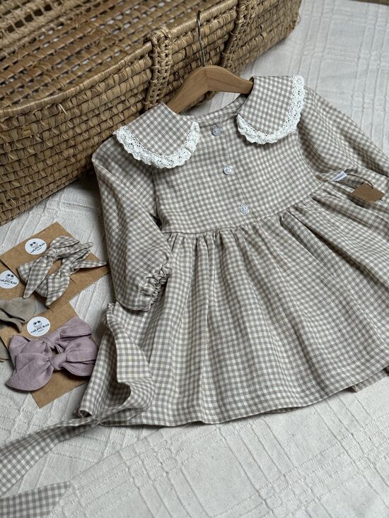 Languota minkštinto lino suknelė 