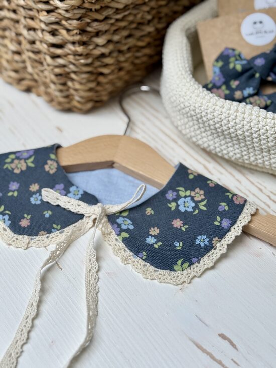 Gėlėta dvipusė apykaklė su nėriniu