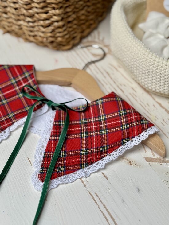 Dvipusė kalėdinio rašto apykaklė