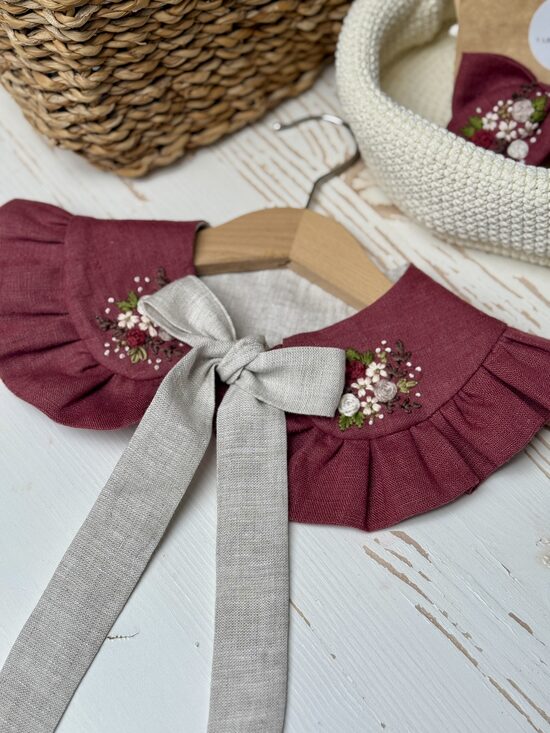 Apykaklės ir plaukų sagės rinkinys