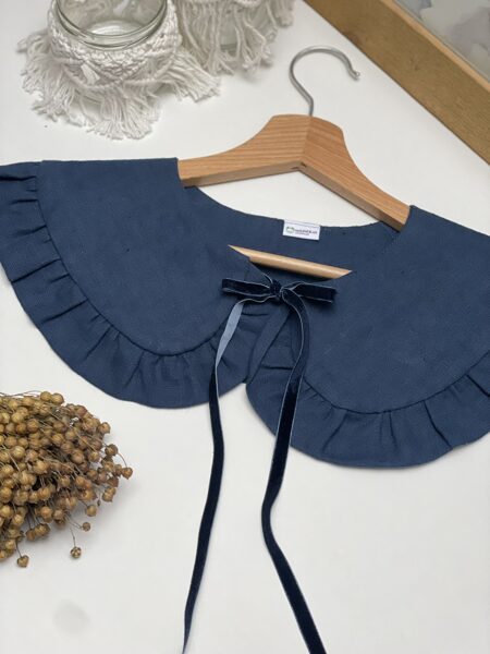 Moteriška apykaklė - tamsiai mėlyna